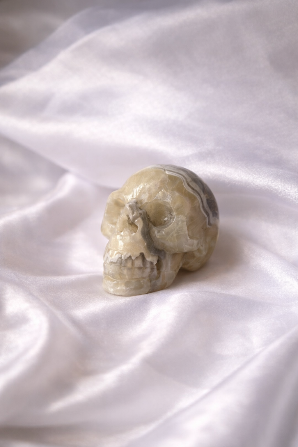 Mexican lace agate skull