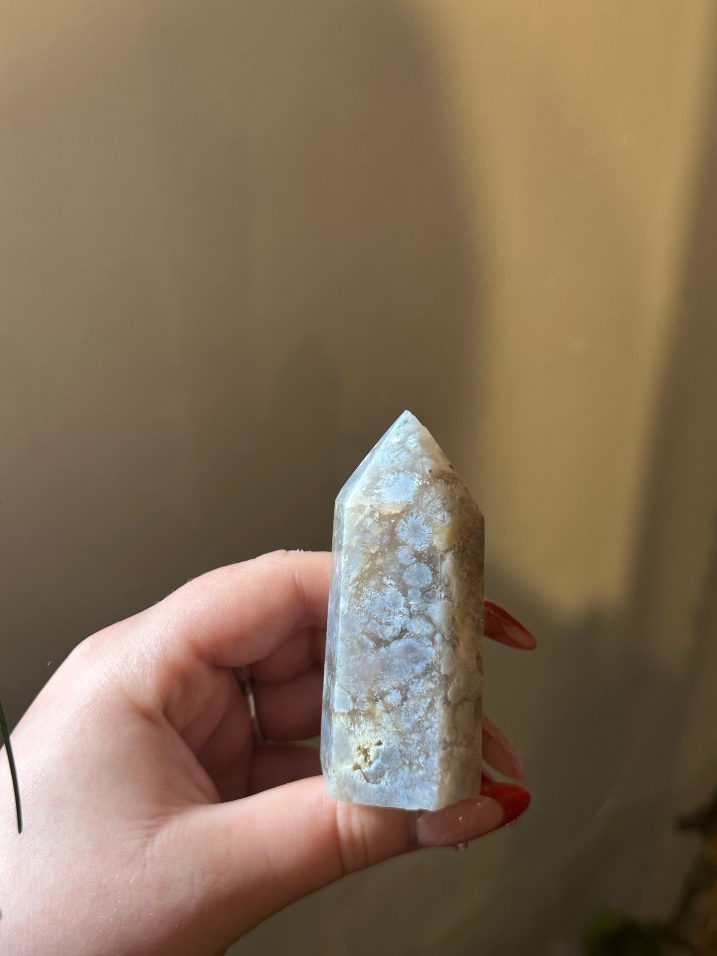 Blue flower agate tower