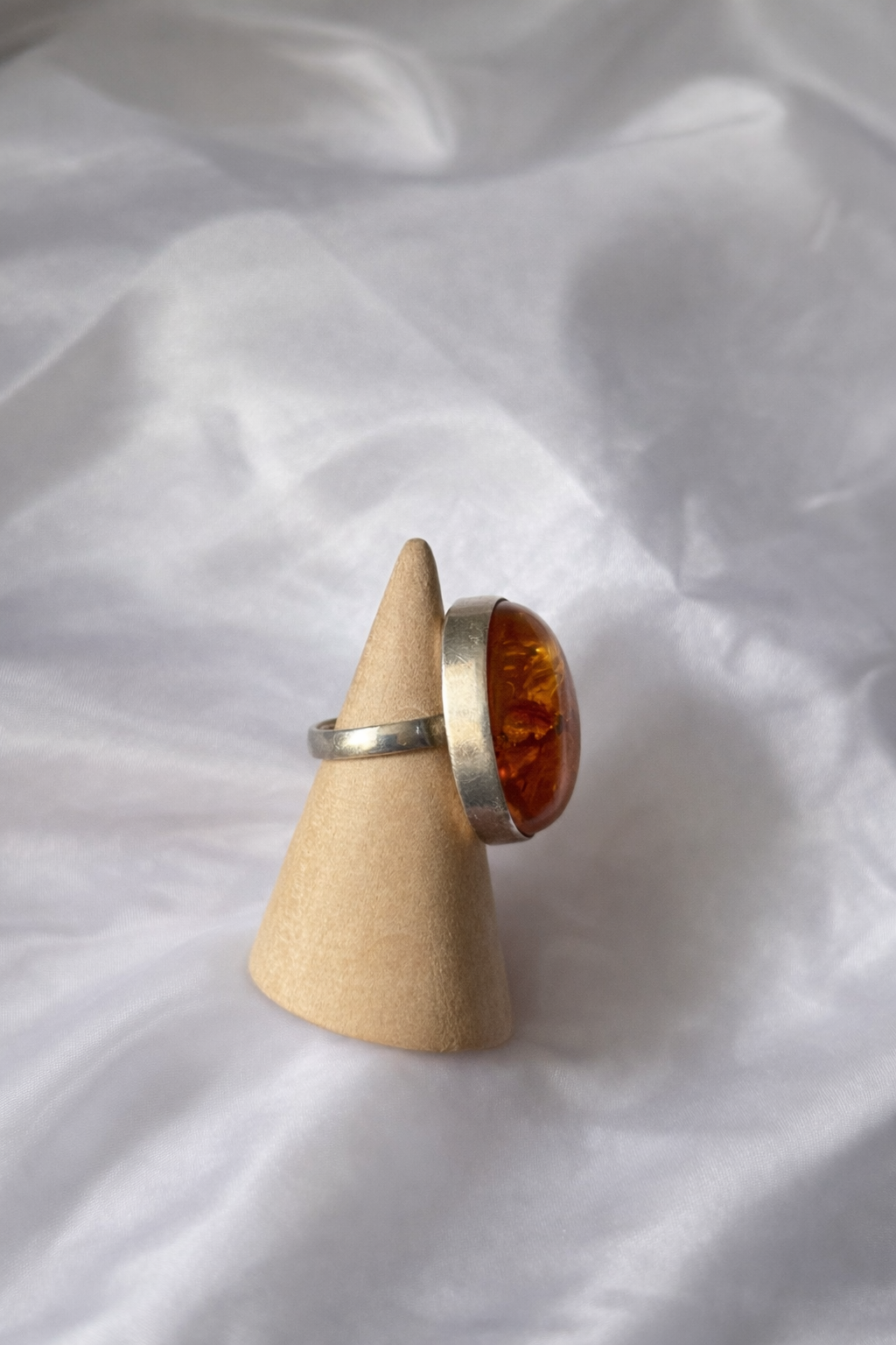 Antique amber ring