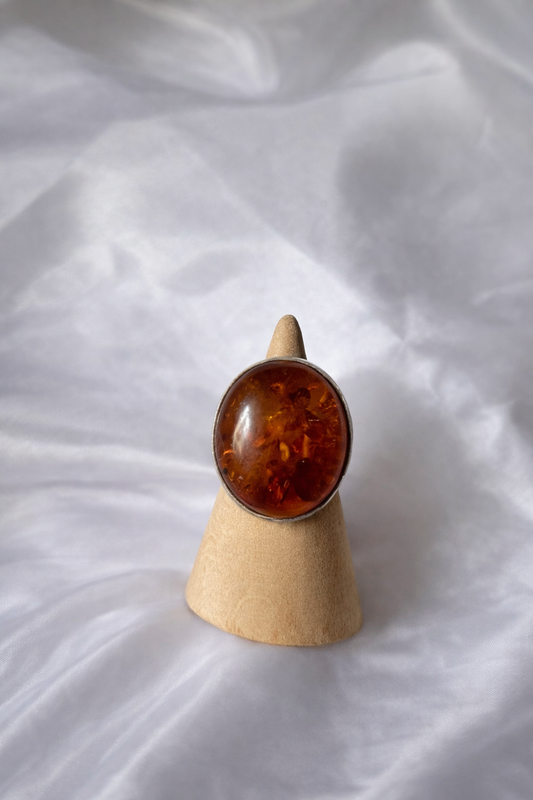 Antique amber ring