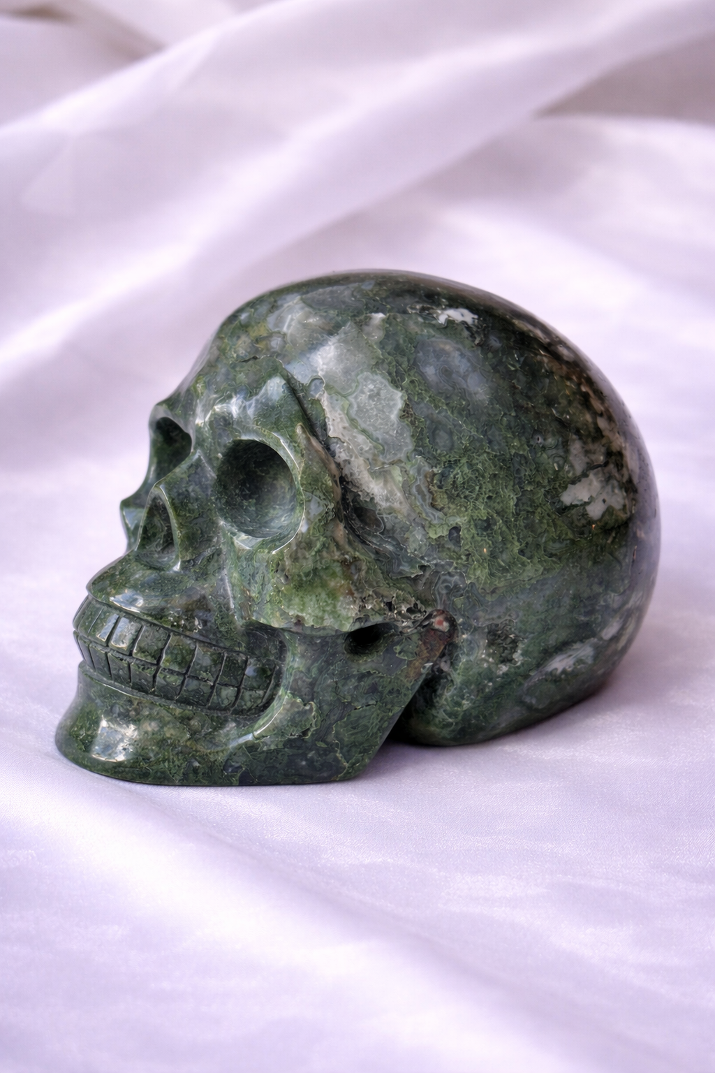 XL Moss agate skull
